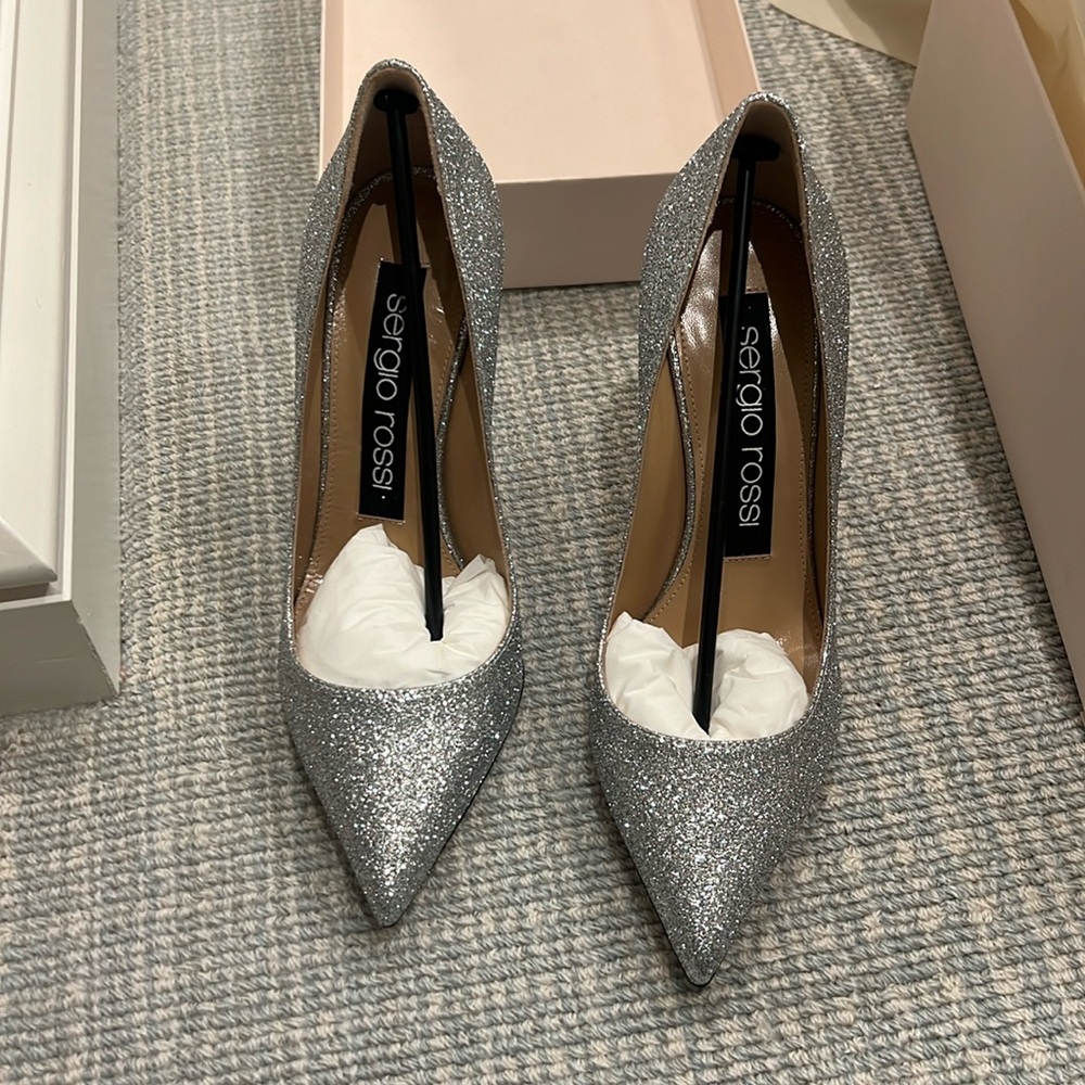 Sergio Rossi, elegant glitter pump never worn !!